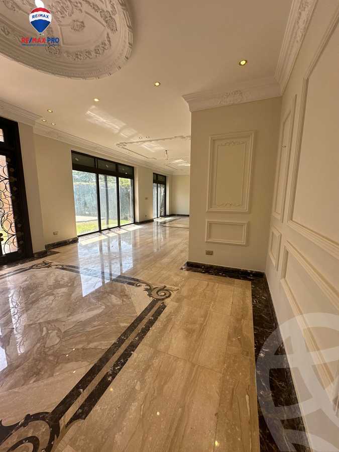 https://aqarmap.com.eg/en/listing/6033758-for-rent-cairo-el-sheikh-zayed-city-compounds-kmbwnd-wyst-twn-swdyk
