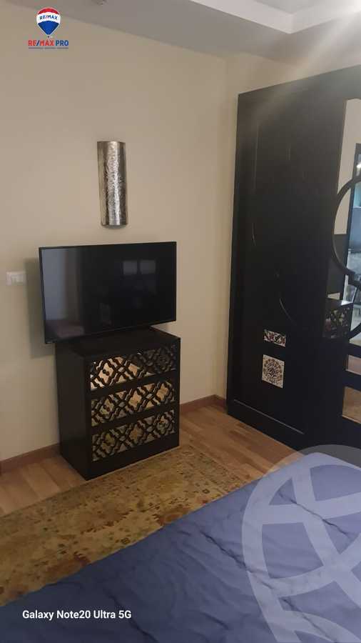 https://aqarmap.com.eg/en/listing/6059339-for-rent-cairo-el-sheikh-zayed-city-compounds-dh-drys