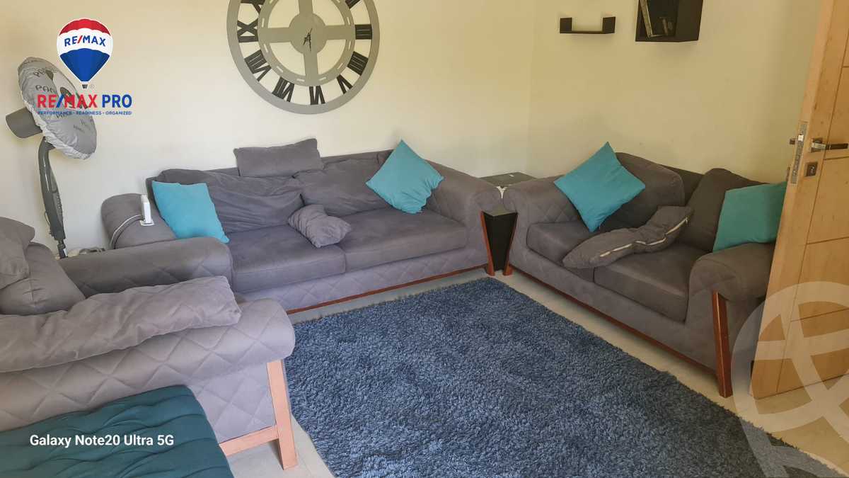 https://aqarmap.com.eg/en/listing/6059339-for-rent-cairo-el-sheikh-zayed-city-compounds-dh-drys
