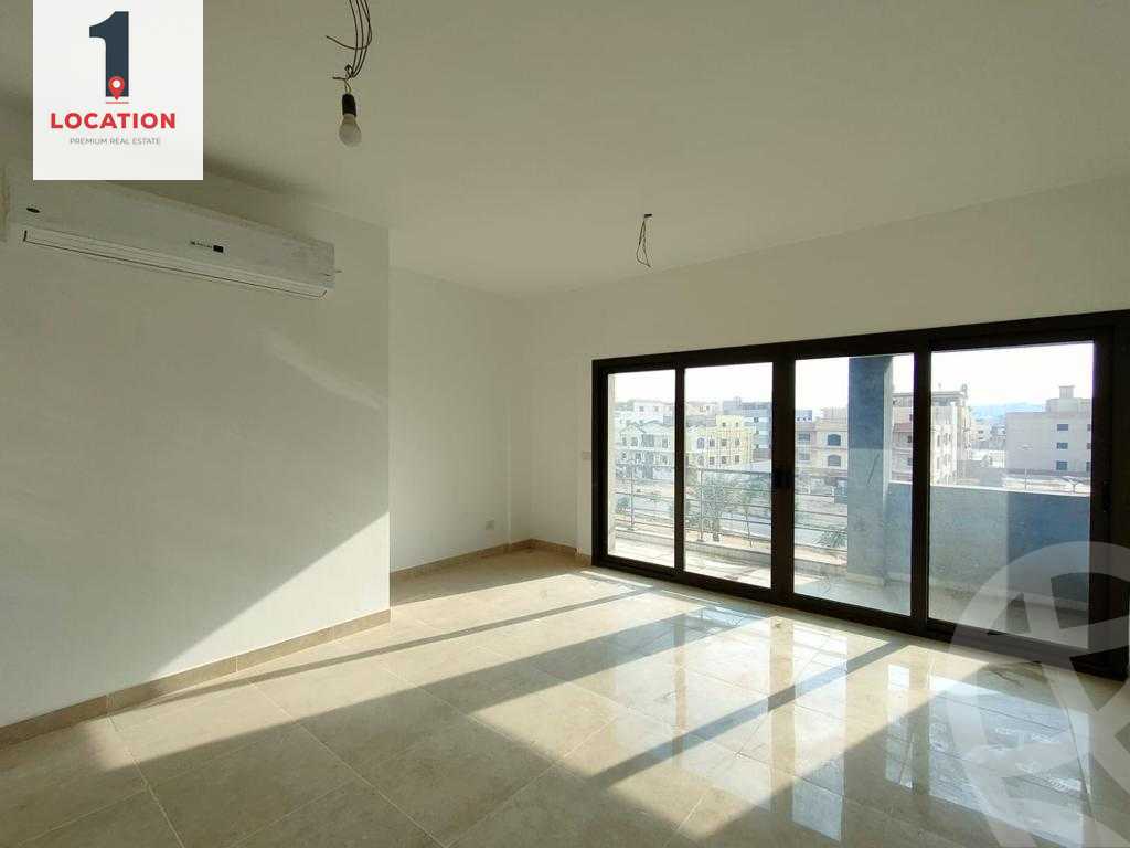 https://aqarmap.com.eg/ar/listing/4380553-for-sale-cairo-new-cairo-compounds-fyfth-skwyr-mwl-lmrsm-llttwyr