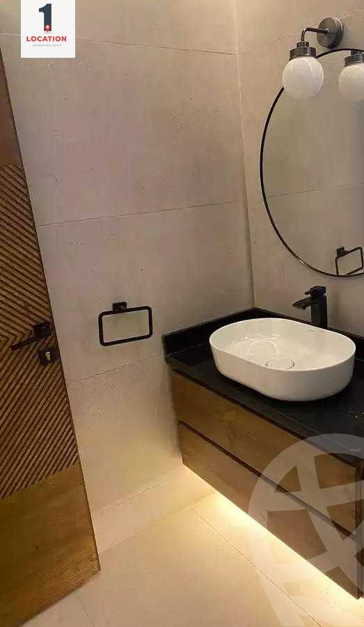 https://aqarmap.com.eg/en/listing/4384239-for-sale-cairo-new-cairo-compounds-galleria-moon-valley
