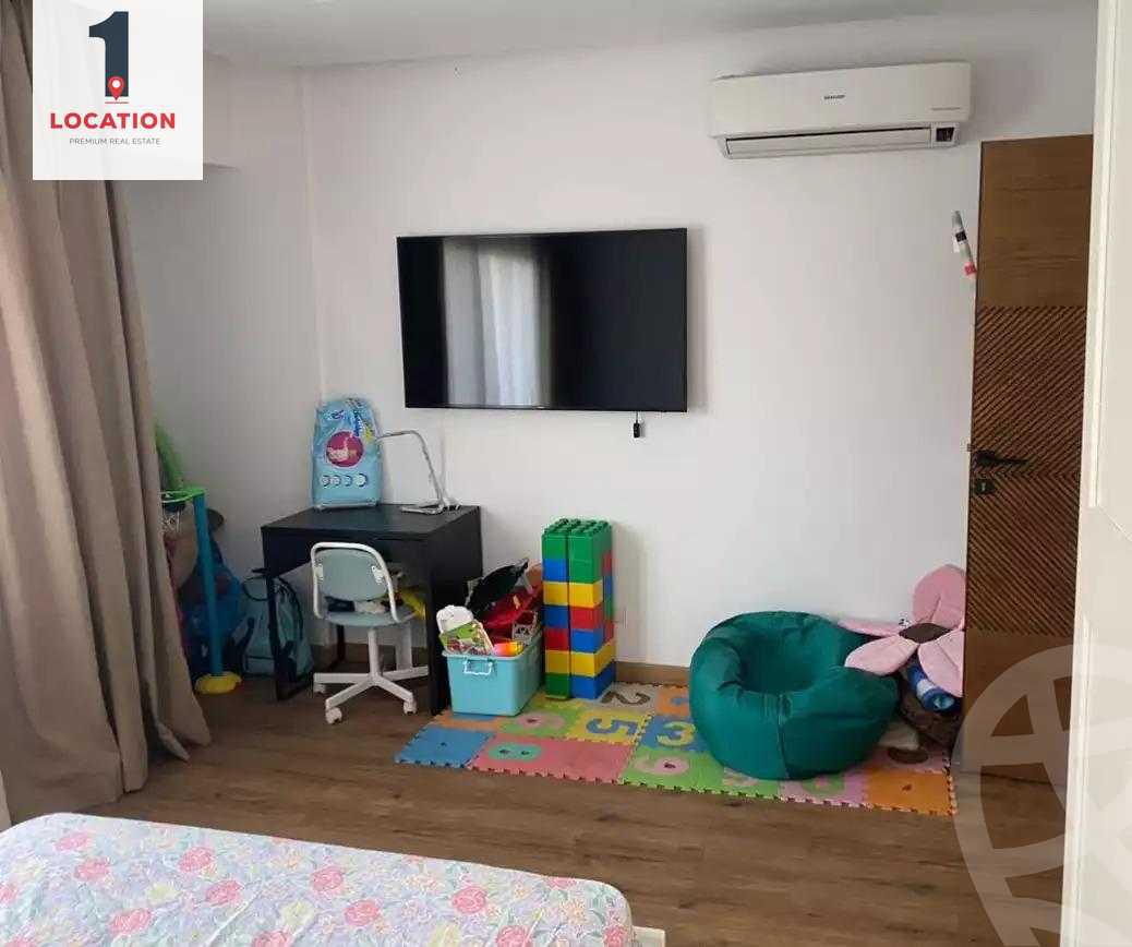 https://aqarmap.com.eg/en/listing/4384239-for-sale-cairo-new-cairo-compounds-galleria-moon-valley
