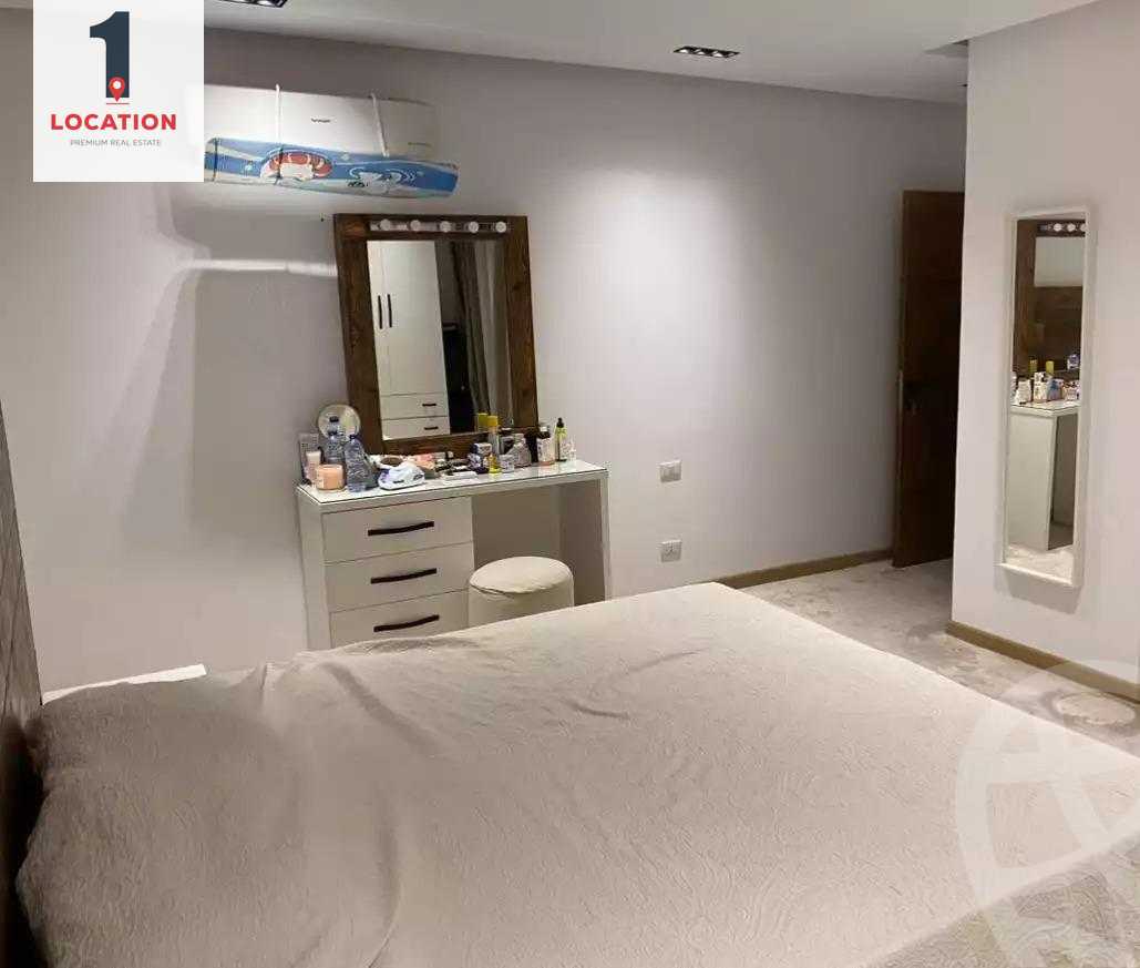 https://aqarmap.com.eg/en/listing/4384239-for-sale-cairo-new-cairo-compounds-galleria-moon-valley