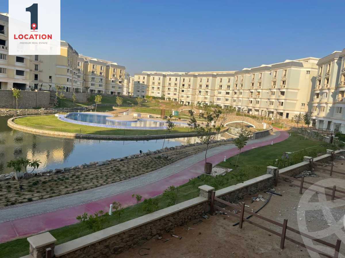 https://aqarmap.com.eg/en/listing/5049198-for-sale-cairo-new-cairo-compounds-mountain-view-hyde-park