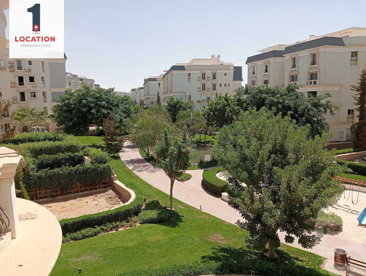 https://aqarmap.com.eg/en/listing/5049198-for-sale-cairo-new-cairo-compounds-mountain-view-hyde-park