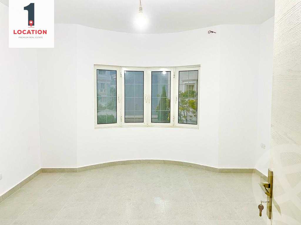 https://aqarmap.com.eg/ar/listing/4657580-for-rent-cairo-new-cairo-compounds-mountain-view-executive-residence