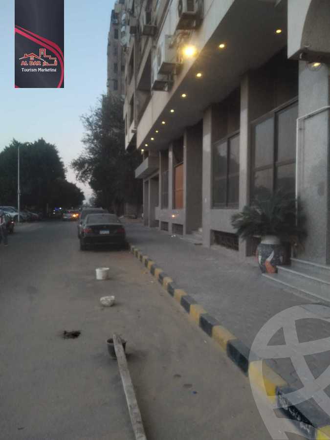 https://aqarmap.com.eg/ar/listing/3862915-for-sale-cairo-manial-kwrnysh-lmnyl