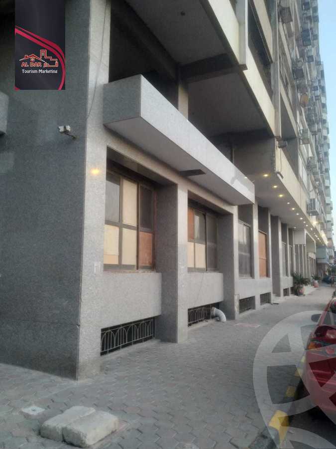 https://aqarmap.com.eg/ar/listing/3862915-for-sale-cairo-manial-kwrnysh-lmnyl