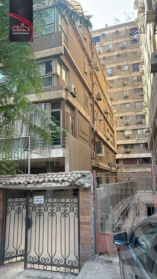 https://aqarmap.com.eg/en/listing/4290732-for-sale-cairo-el-mohandesen-shareaa-ahmed-orabi