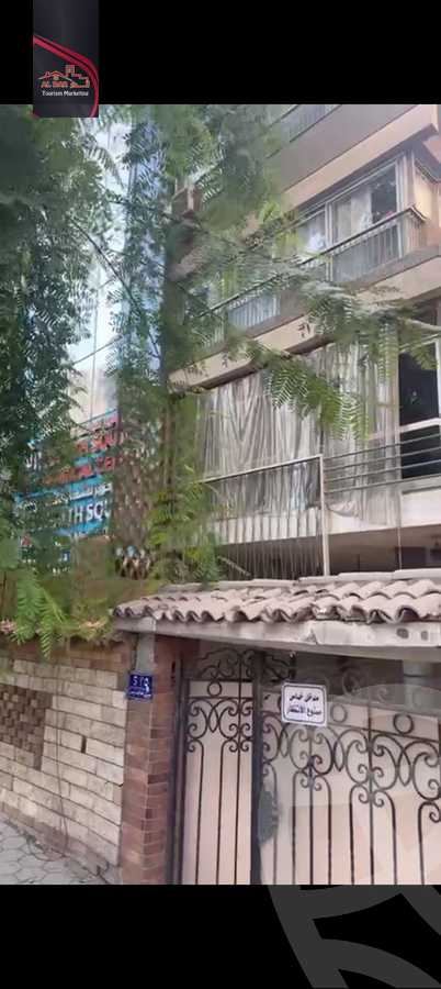 https://aqarmap.com.eg/en/listing/4290732-for-sale-cairo-el-mohandesen-shareaa-ahmed-orabi
