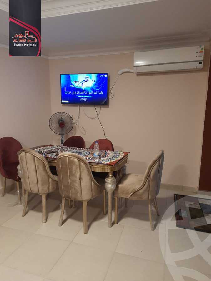 https://aqarmap.com.eg/ar/listing/4366286-for-rent-cairo-manial-el-rawda-st