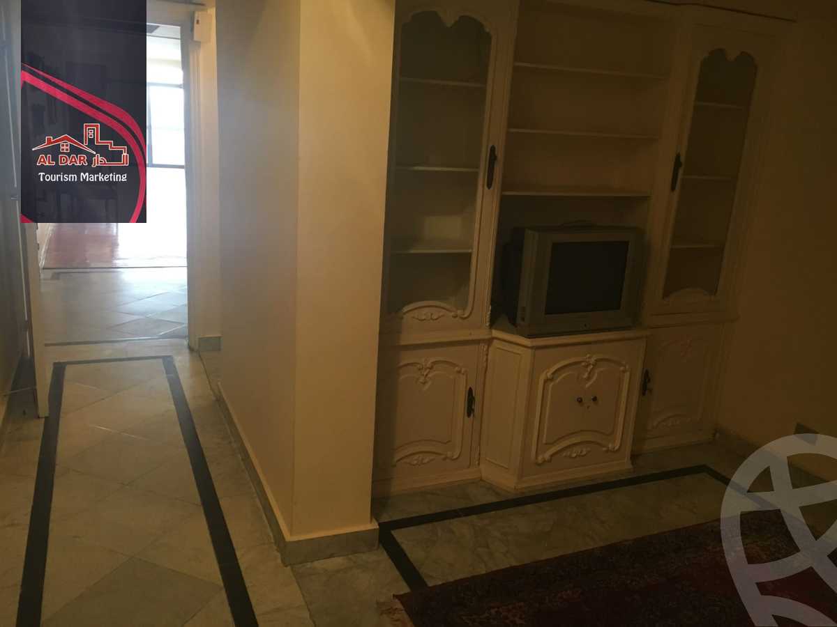 https://aqarmap.com.eg/ar/listing/5018998-for-rent-cairo-al-zamalek-mohamed-mazhar-street