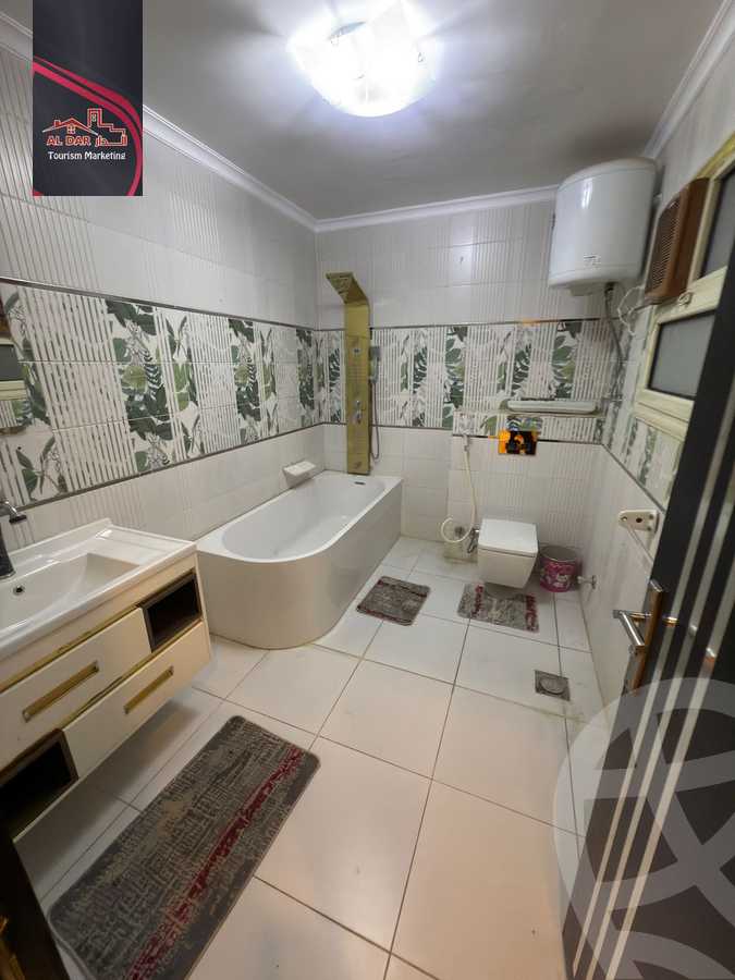 https://aqarmap.com.eg/ar/listing/5976379-for-sale-cairo-el-agouza-shr-lflwj-sbq-lshykh-lhsry