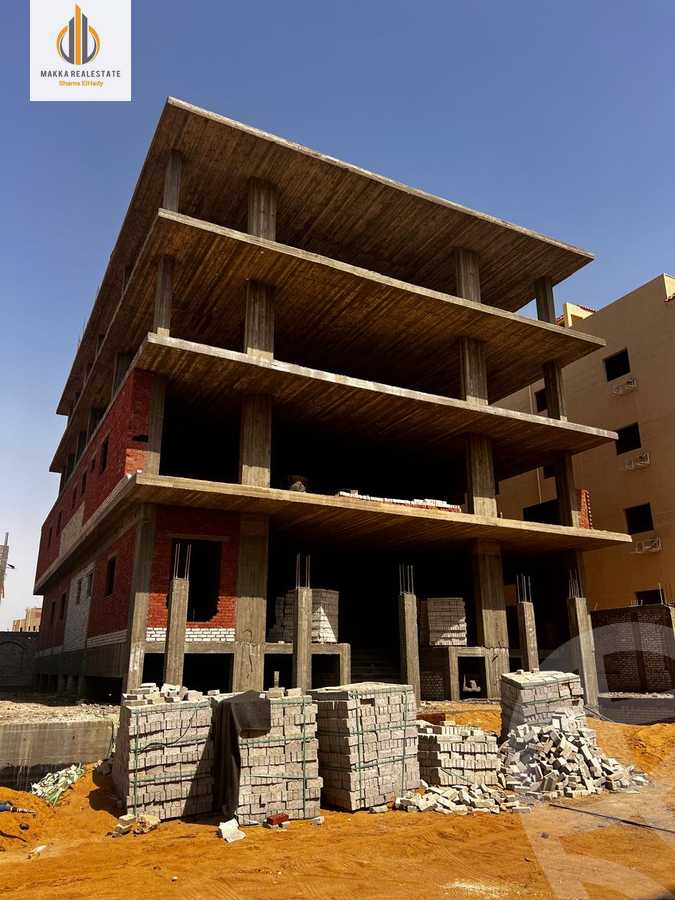 https://aqarmap.com.eg/en/listing/5073247-for-sale-cairo-new-cairo-bait-el-watan-sixth-neighborhood