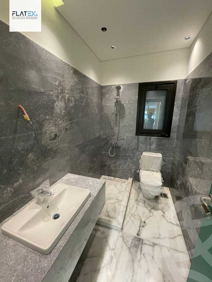 https://aqarmap.com.eg/ar/listing/4157721-for-rent-cairo-new-cairo-compounds-lakeview-residence