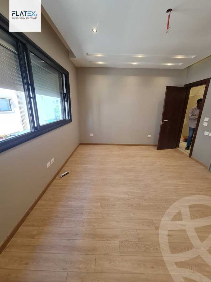 https://aqarmap.com.eg/en/listing/4180985-for-rent-cairo-new-cairo-compounds-lakeview-residence
