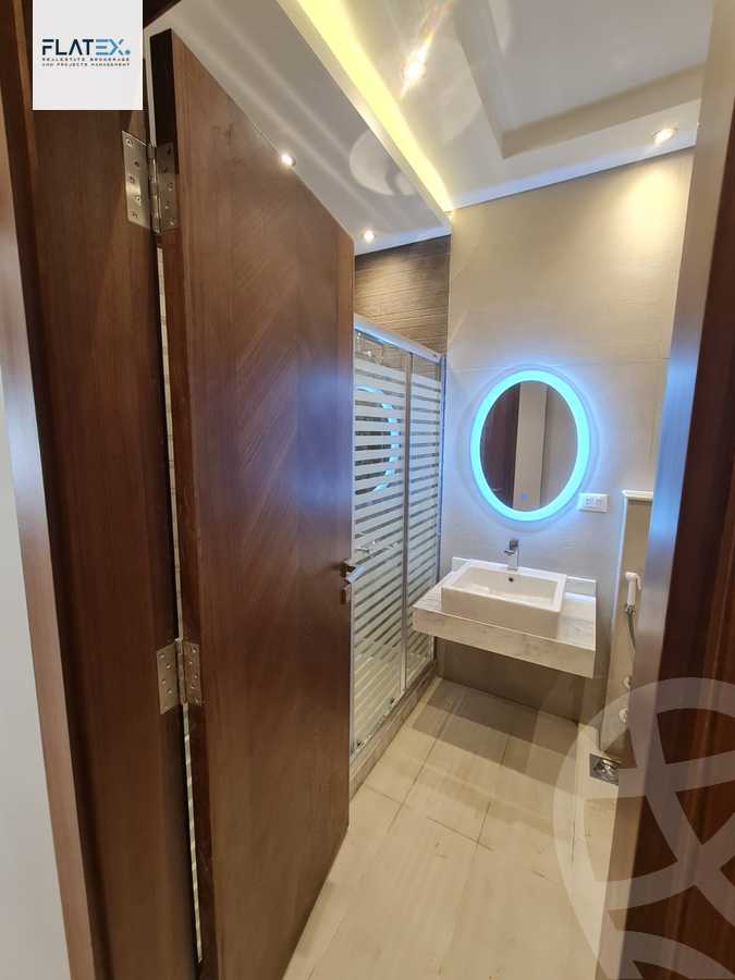 https://aqarmap.com.eg/en/listing/4180985-for-rent-cairo-new-cairo-compounds-lakeview-residence
