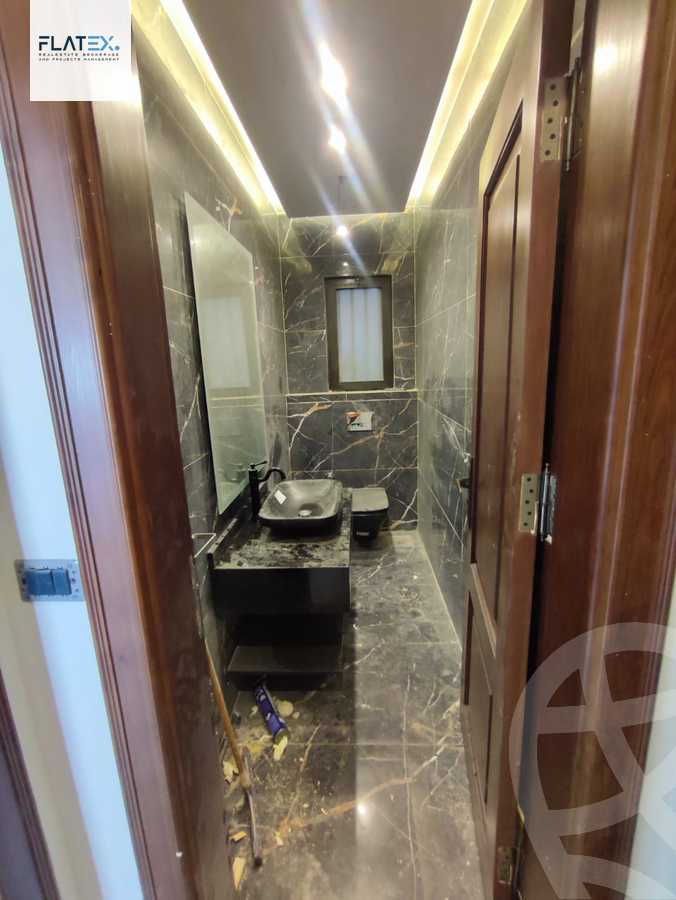 https://aqarmap.com.eg/en/listing/4205629-for-rent-cairo-new-cairo-compounds-lakeview-residence