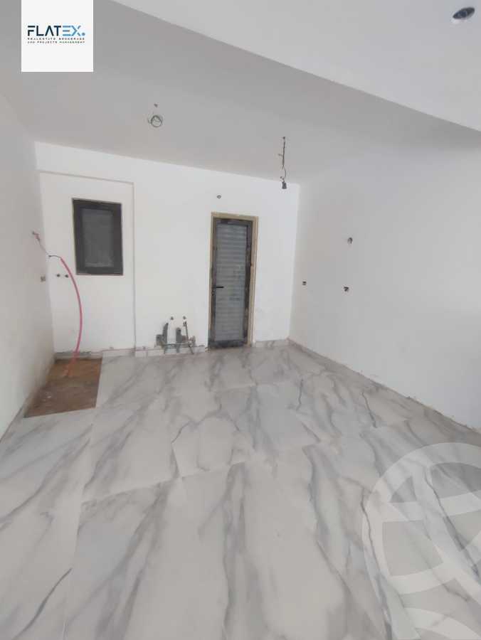 https://aqarmap.com.eg/en/listing/4218165-for-sale-cairo-new-cairo-compounds-lakeview-residence