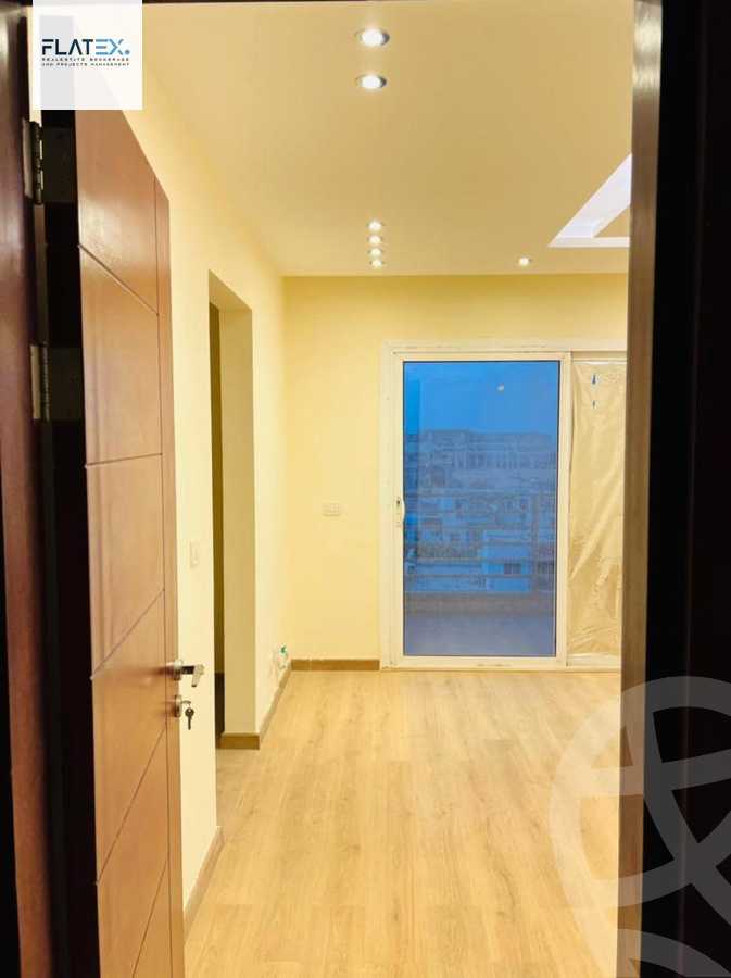 https://aqarmap.com.eg/en/listing/4232081-for-rent-cairo-new-cairo-compounds-mountain-view-hyde-park
