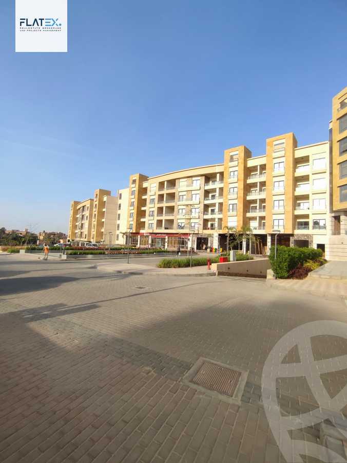 https://aqarmap.com.eg/en/listing/4258718-for-sale-cairo-new-cairo-compounds-byrl-d-rw