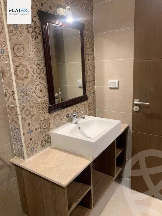 https://aqarmap.com.eg/ar/listing/4273812-for-sale-cairo-new-cairo-compounds-fifth-square