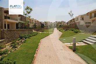 https://aqarmap.com.eg/en/listing/4301125-for-sale-cairo-el-sheikh-zayed-city-compounds-kmbwnd-wyst-twn-swdyk