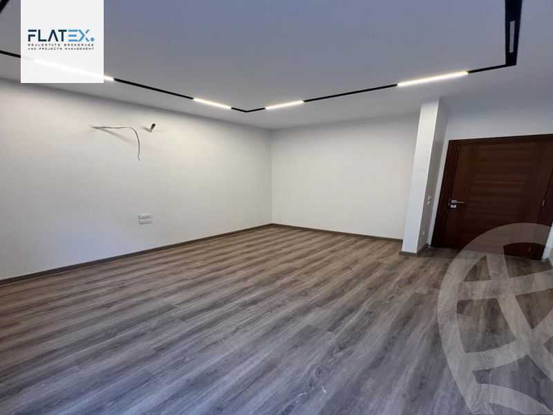 https://aqarmap.com.eg/ar/listing/4351000-for-rent-cairo-new-cairo-compounds-lake-view