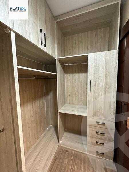 https://aqarmap.com.eg/ar/listing/4357657-for-rent-eastown-parks