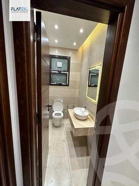 https://aqarmap.com.eg/ar/listing/4357657-for-rent-eastown-parks