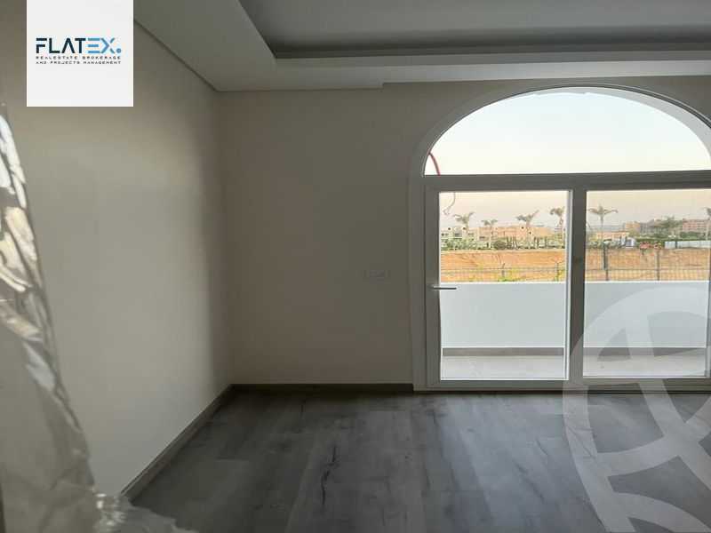 https://aqarmap.com.eg/en/listing/4364577-for-rent-cairo-new-cairo-compounds-mountain-view-hyde-park