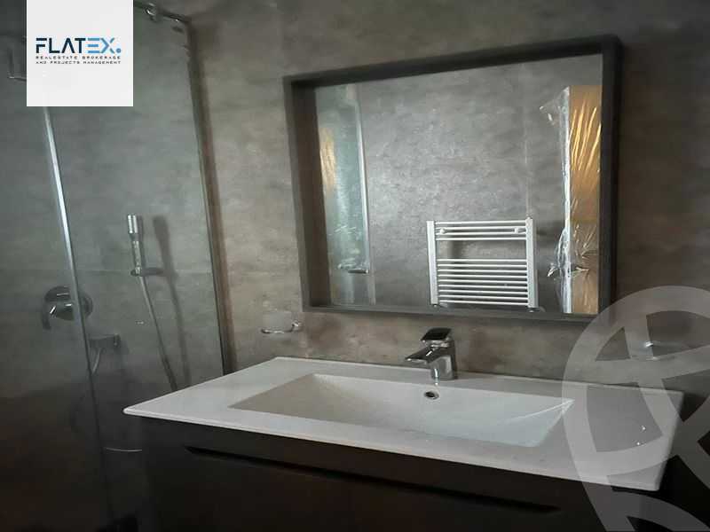 https://aqarmap.com.eg/en/listing/4364577-for-rent-cairo-new-cairo-compounds-mountain-view-hyde-park