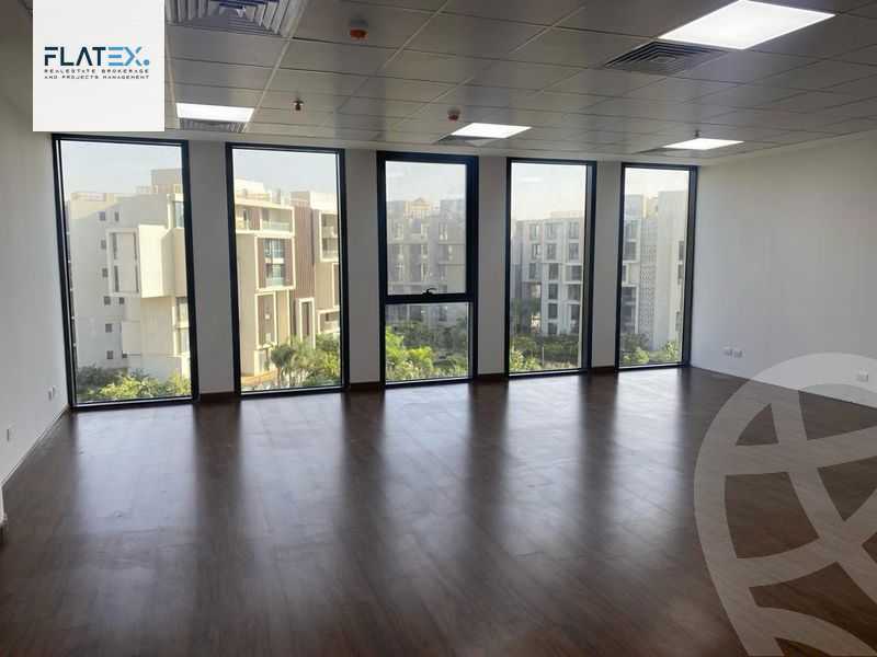 https://aqarmap.com.eg/ar/listing/4366952-for-rent-eastown-district-sodic