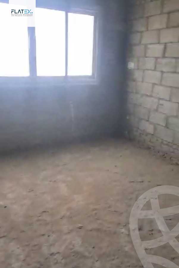 https://aqarmap.com.eg/en/listing/4378825-for-sale-cairo-new-cairo-compounds-mountain-view-hyde-park