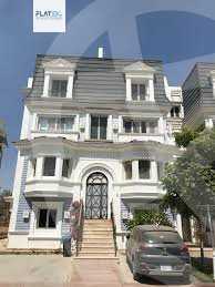 https://aqarmap.com.eg/en/listing/4378886-for-sale-cairo-new-cairo-compounds-mountain-view-hyde-park
