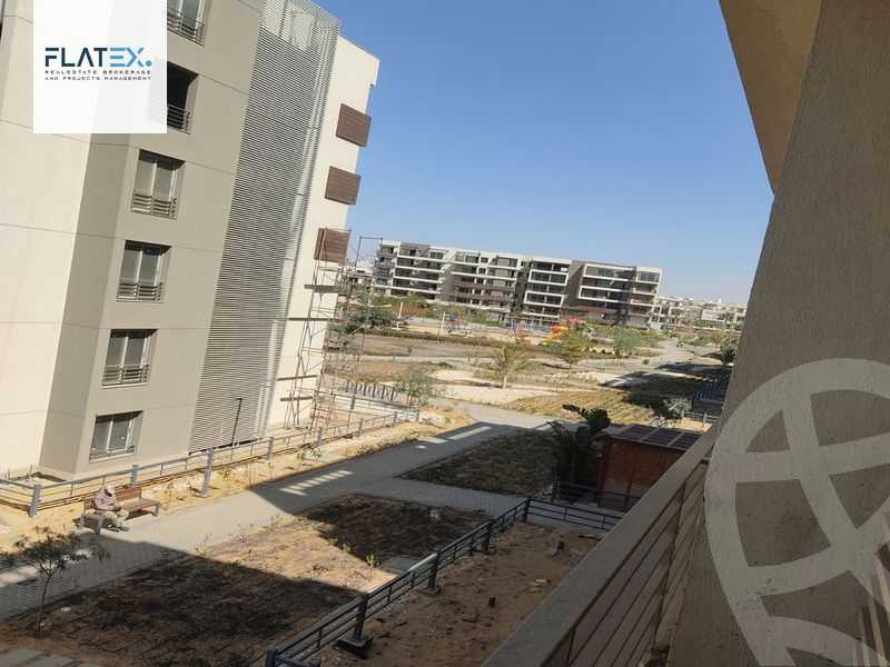 https://aqarmap.com.eg/en/listing/4739729-for-sale-cleo-water-residence-palm-hills-new-cairo-phnc