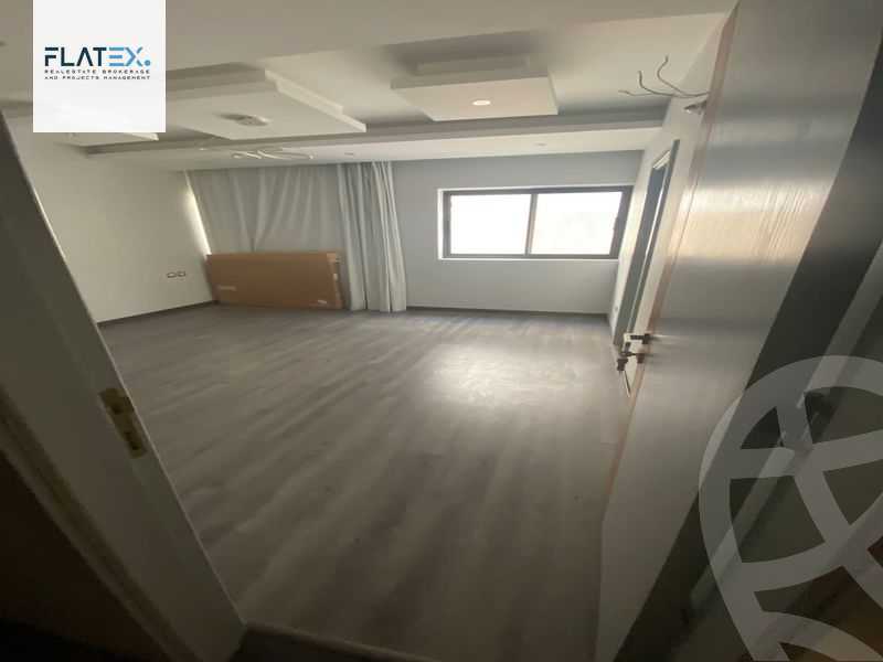 https://aqarmap.com.eg/ar/listing/4833256-for-rent-cairo-new-cairo-compounds-lakeview-residence