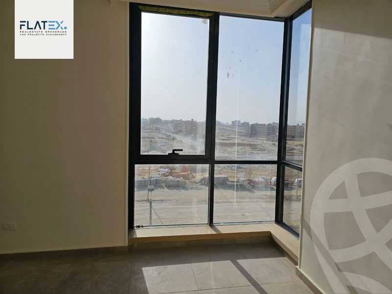 https://aqarmap.com.eg/ar/listing/5021237-for-rent-cairo-new-cairo-compounds-el-patio-oro