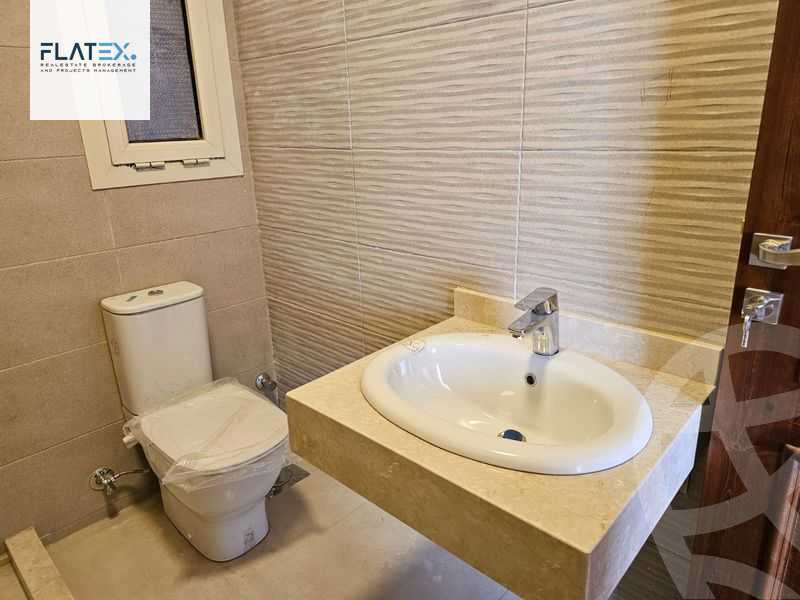 https://aqarmap.com.eg/ar/listing/5021237-for-rent-cairo-new-cairo-compounds-el-patio-oro