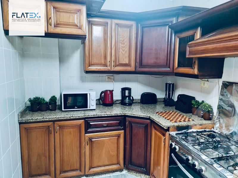 https://aqarmap.com.eg/ar/listing/5077423-for-rent-cairo-new-cairo-lrhb-city-phase-1-ahmed-rami-st