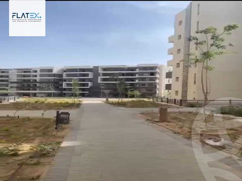 https://aqarmap.com.eg/en/listing/5227214-for-sale-cairo-new-cairo-compounds-blm-hylz-nyw-kyrw