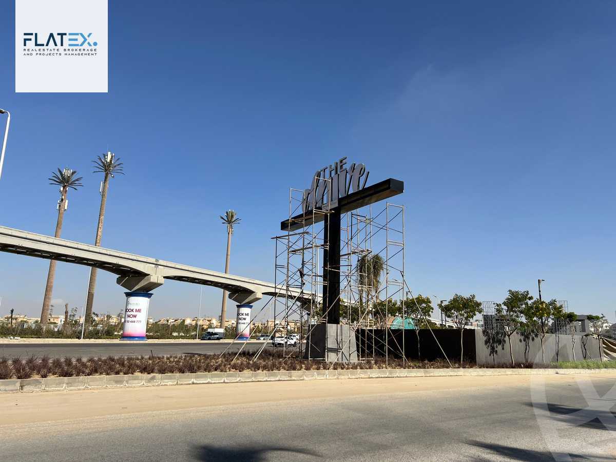 https://aqarmap.com.eg/en/listing/5328981-for-sale-cairo-new-cairo-compounds-lake-view-plaza-el-hazek