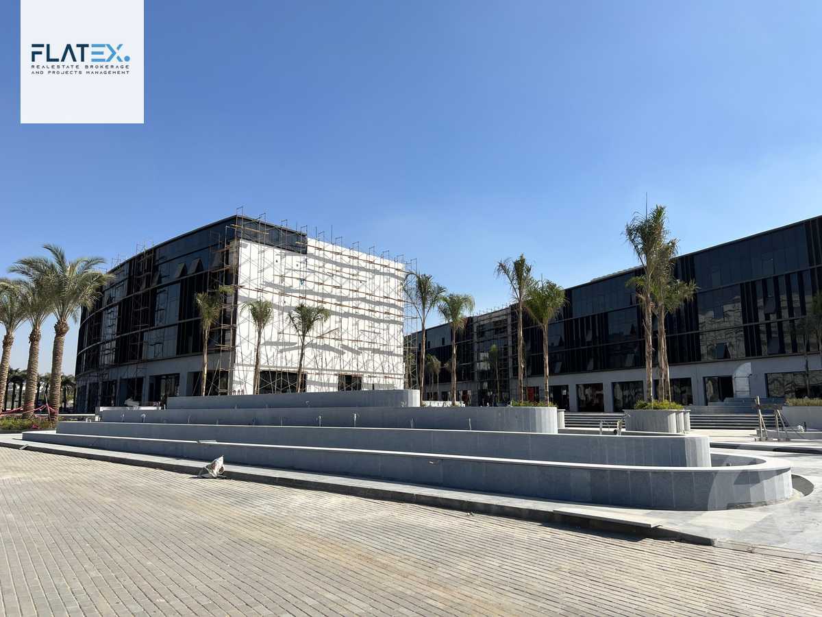 https://aqarmap.com.eg/en/listing/5328981-for-sale-cairo-new-cairo-compounds-lake-view-plaza-el-hazek