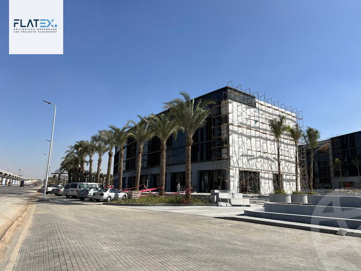 https://aqarmap.com.eg/en/listing/5328981-for-sale-cairo-new-cairo-compounds-lake-view-plaza-el-hazek