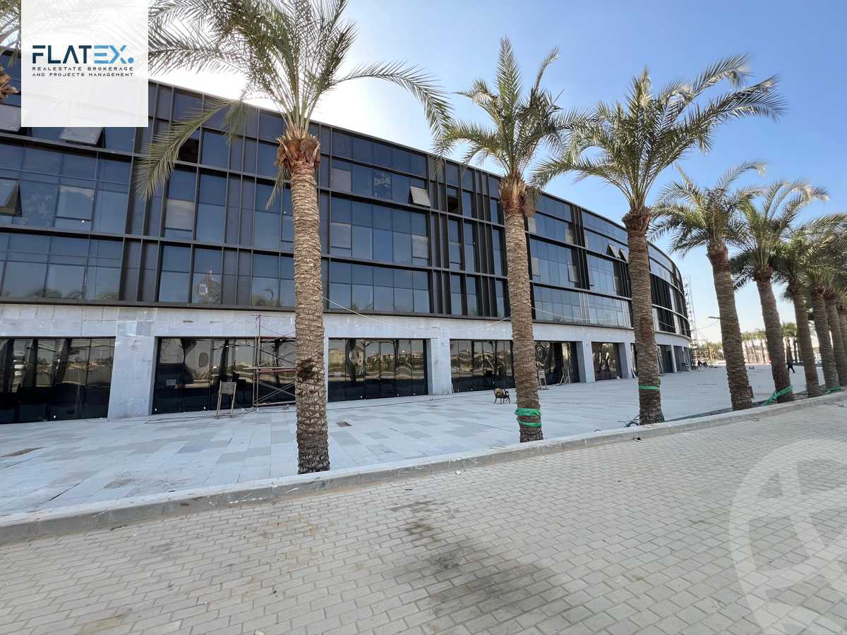 https://aqarmap.com.eg/en/listing/5328981-for-sale-cairo-new-cairo-compounds-lake-view-plaza-el-hazek
