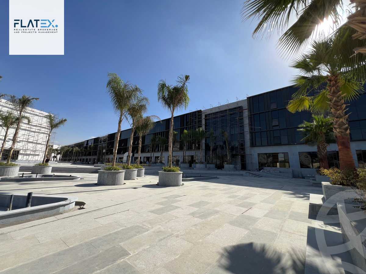 https://aqarmap.com.eg/en/listing/5329082-for-sale-cairo-new-cairo-compounds-lake-view-plaza-el-hazek