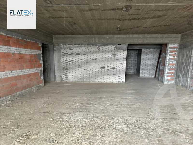 https://aqarmap.com.eg/ar/listing/5382193-for-sale-cairo-new-cairo-compounds-mwntn-fyw-y-syty-club-park-mountain-view-icity