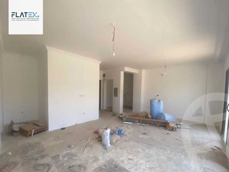 https://aqarmap.com.eg/en/listing/5382444-for-sale-cairo-new-cairo-compounds-villette-kmbwnd-sky-kwndwz-swdyk-villette