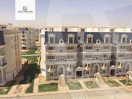 https://aqarmap.com.eg/ar/listing/4342468-for-rent-cairo-new-cairo-compounds-mountain-view-hyde-park