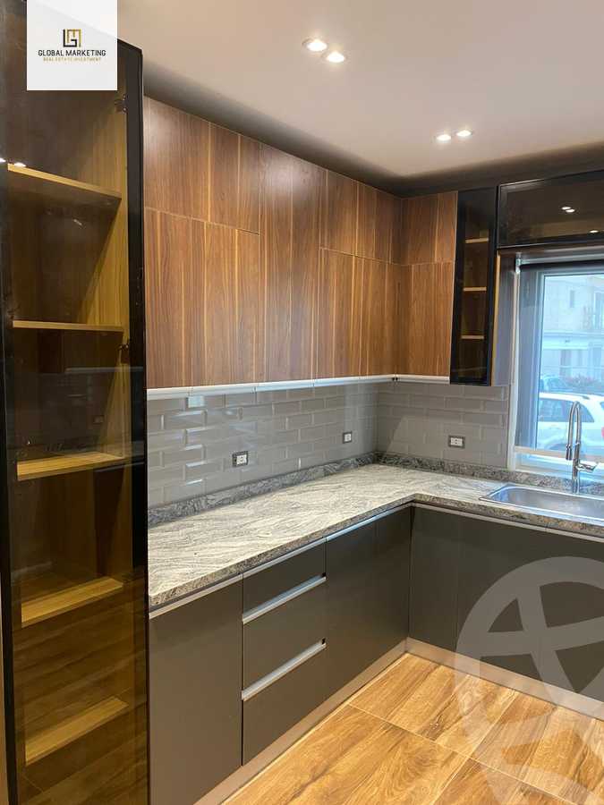 https://aqarmap.com.eg/ar/listing/4816662-for-rent-cairo-new-cairo-compounds-hyde-park-centre-ville-hyde-park